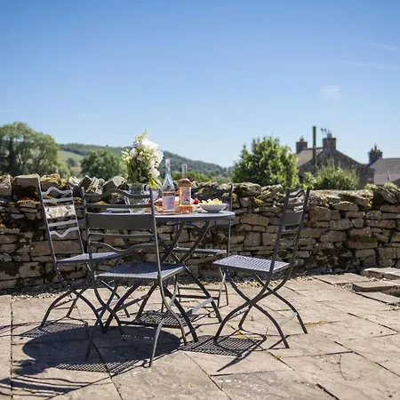 Knights Rest Redmire
